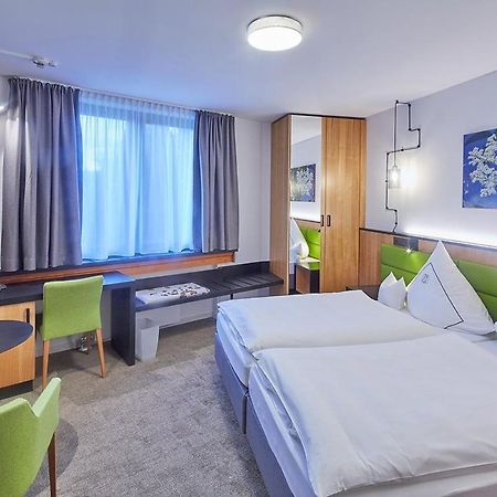 Landhotel Naafs-Haeuschen โลห์มาร์ ภายนอก รูปภาพ