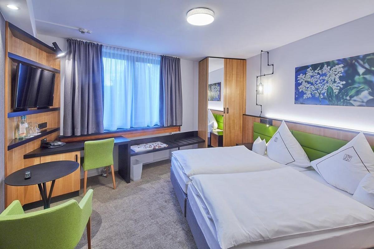 Landhotel Naafs-Haeuschen โลห์มาร์ ภายนอก รูปภาพ