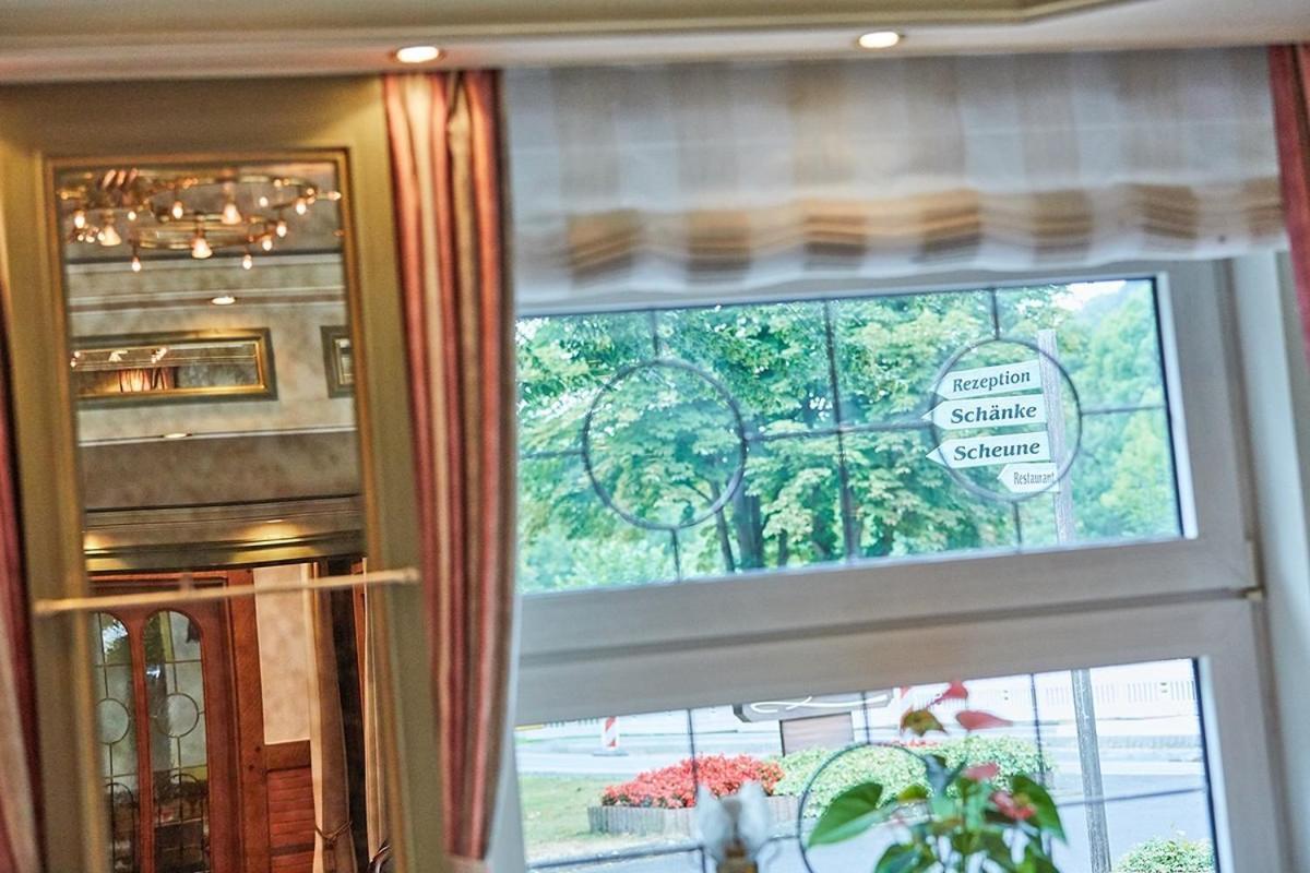 Landhotel Naafs-Haeuschen โลห์มาร์ ภายนอก รูปภาพ